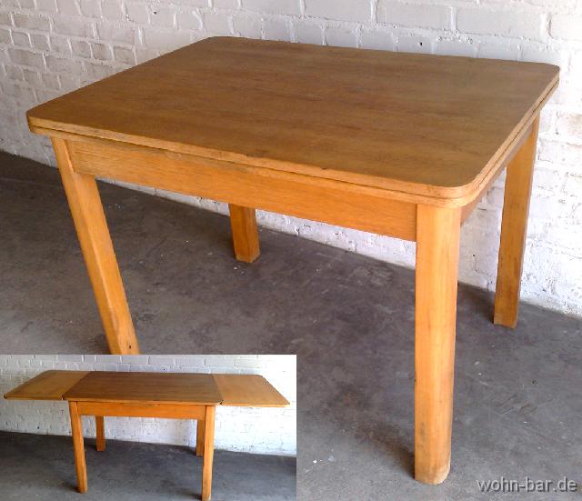 ausziehtisch 40er jahre esstisch ausziehbar, buche, eiche,<br>
b 110cm + 2x 4cm auszug, t 80cm, h 78cm,<br>
245,-euro 